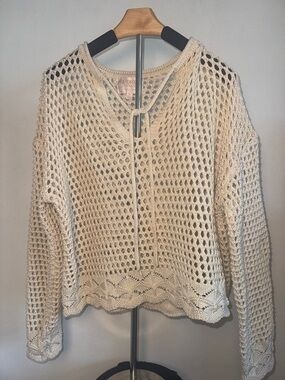 Audrey Parks + francesca’s Crochet Cover up Oversized Sweater